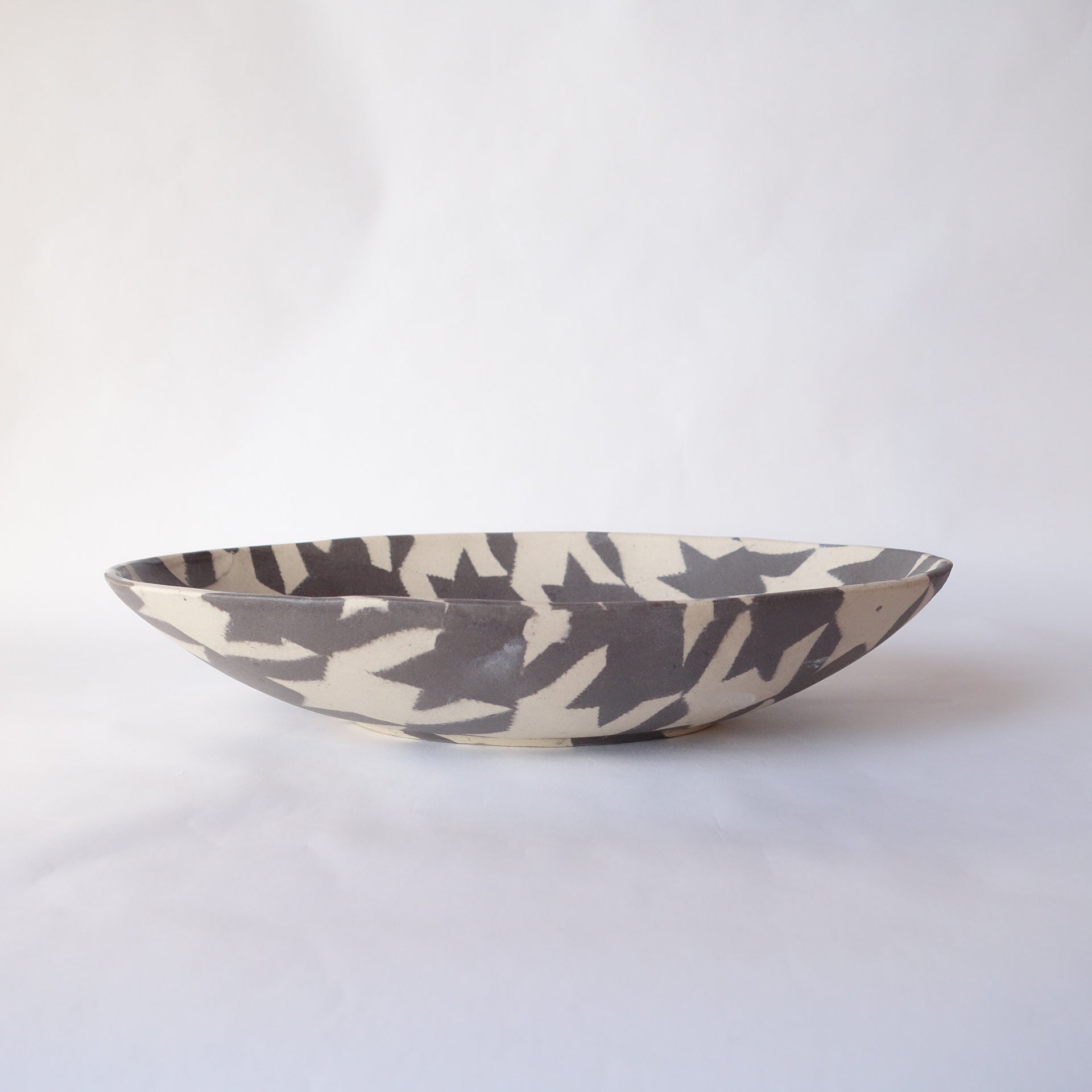 Nerikomi Houndstooth Pattern Oval Bowl