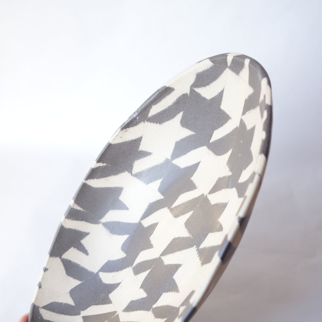 Nerikomi Houndstooth Pattern Oval Bowl