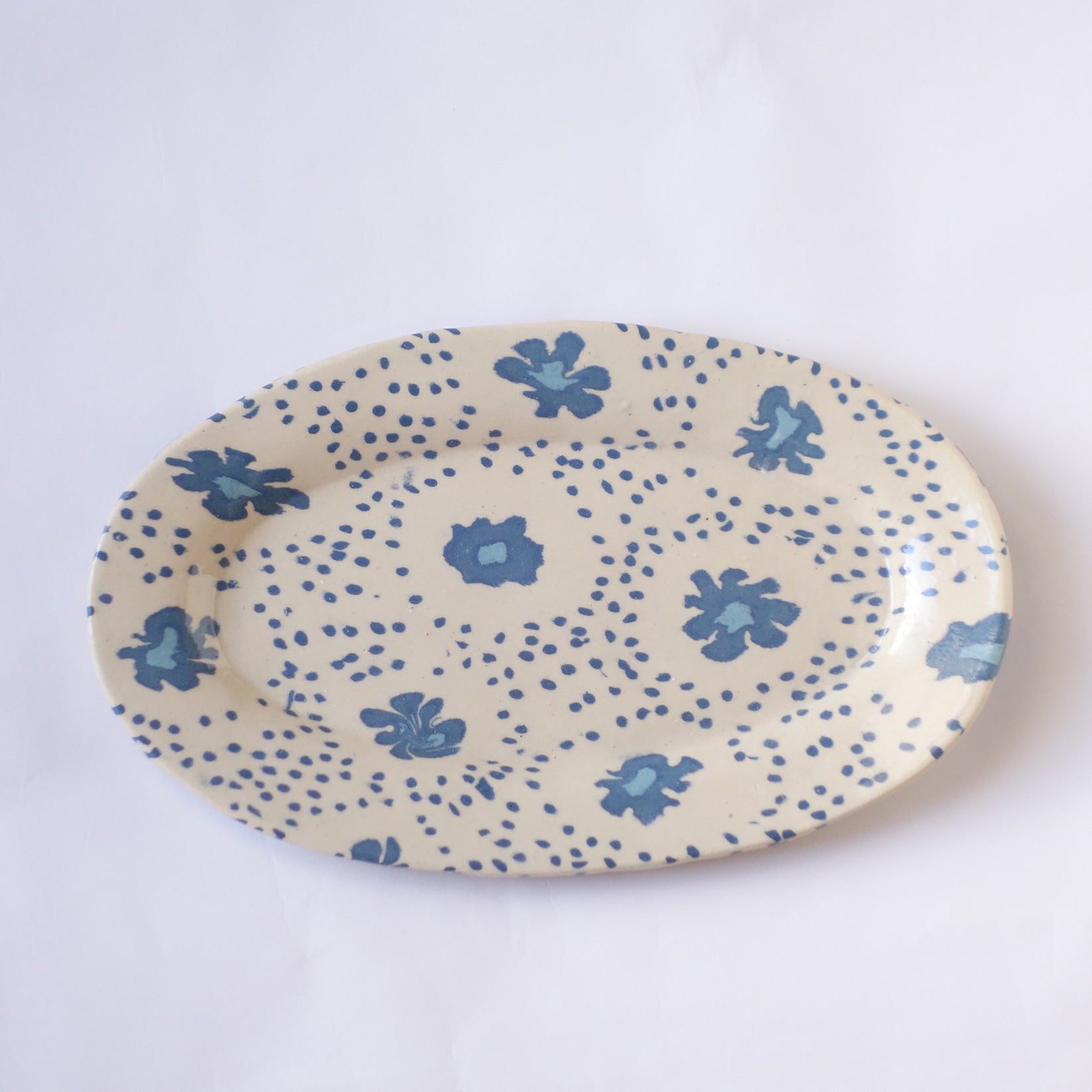 Nerikomi Nostalgic Blue Flower Fabric Pattern Oval Plate