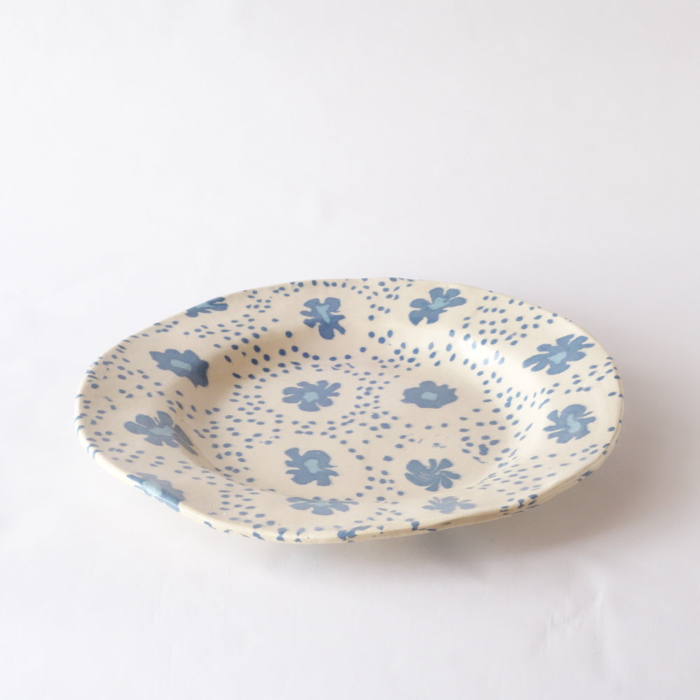 Nerikomi Nostalgic Blue Flower Fabric Pattern Round Plate