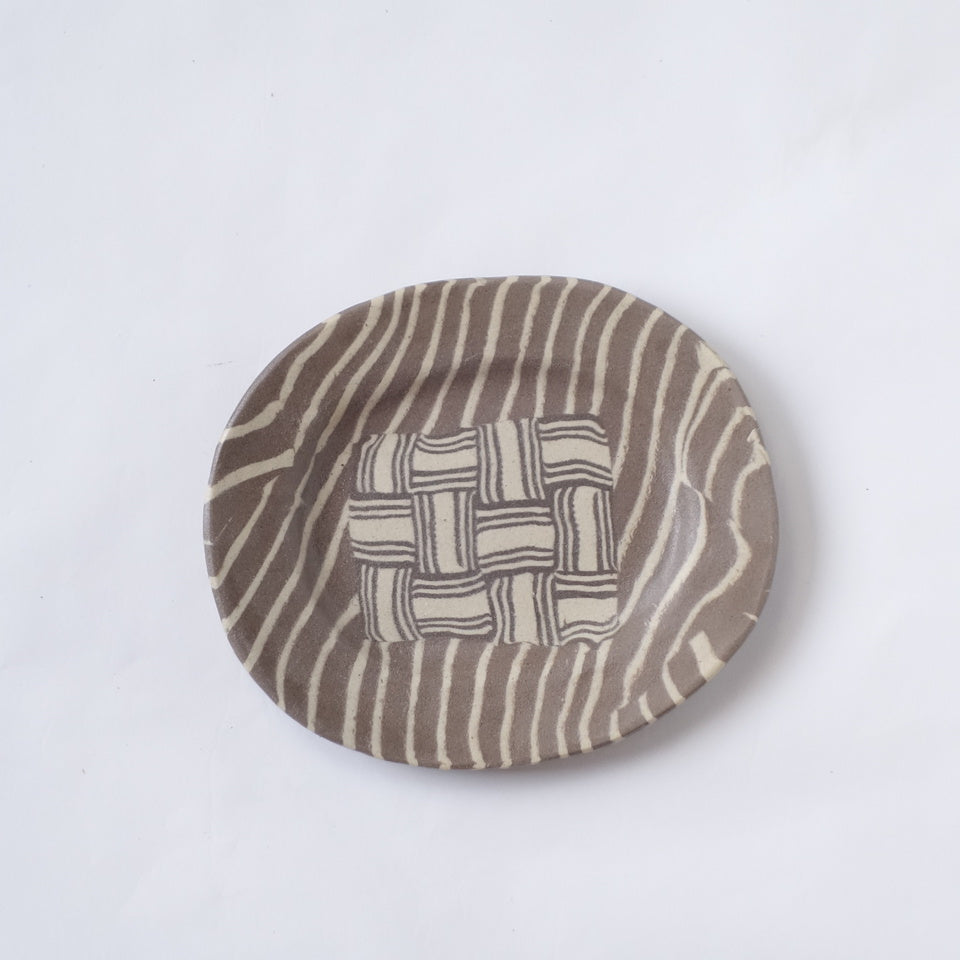 Nerikomi Woven Island Pattern Plate