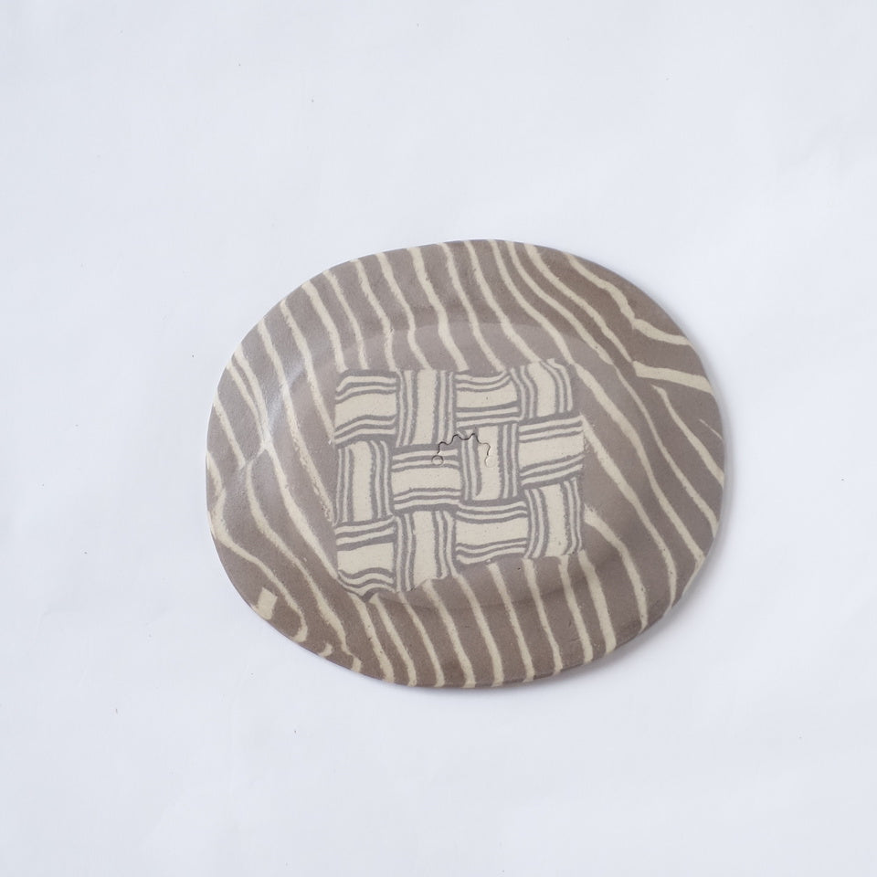 Nerikomi Woven Island Pattern Plate