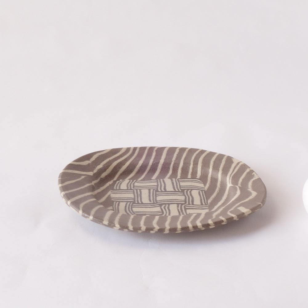 Nerikomi Woven Island Pattern Plate