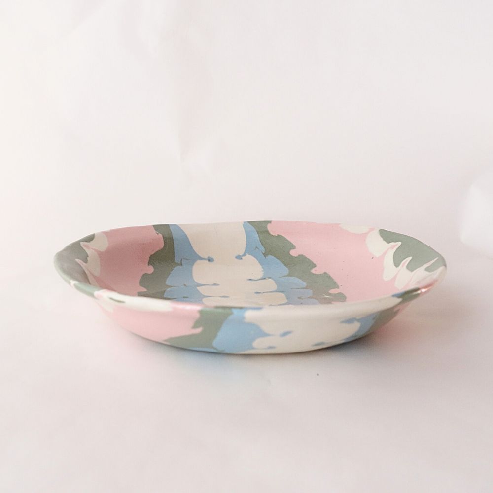 Nerikomi Ribbon Weave Pattern Round Plate