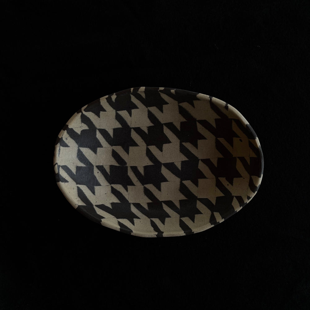 Nerikomi Houndstooth Pattern Oval Bowl B