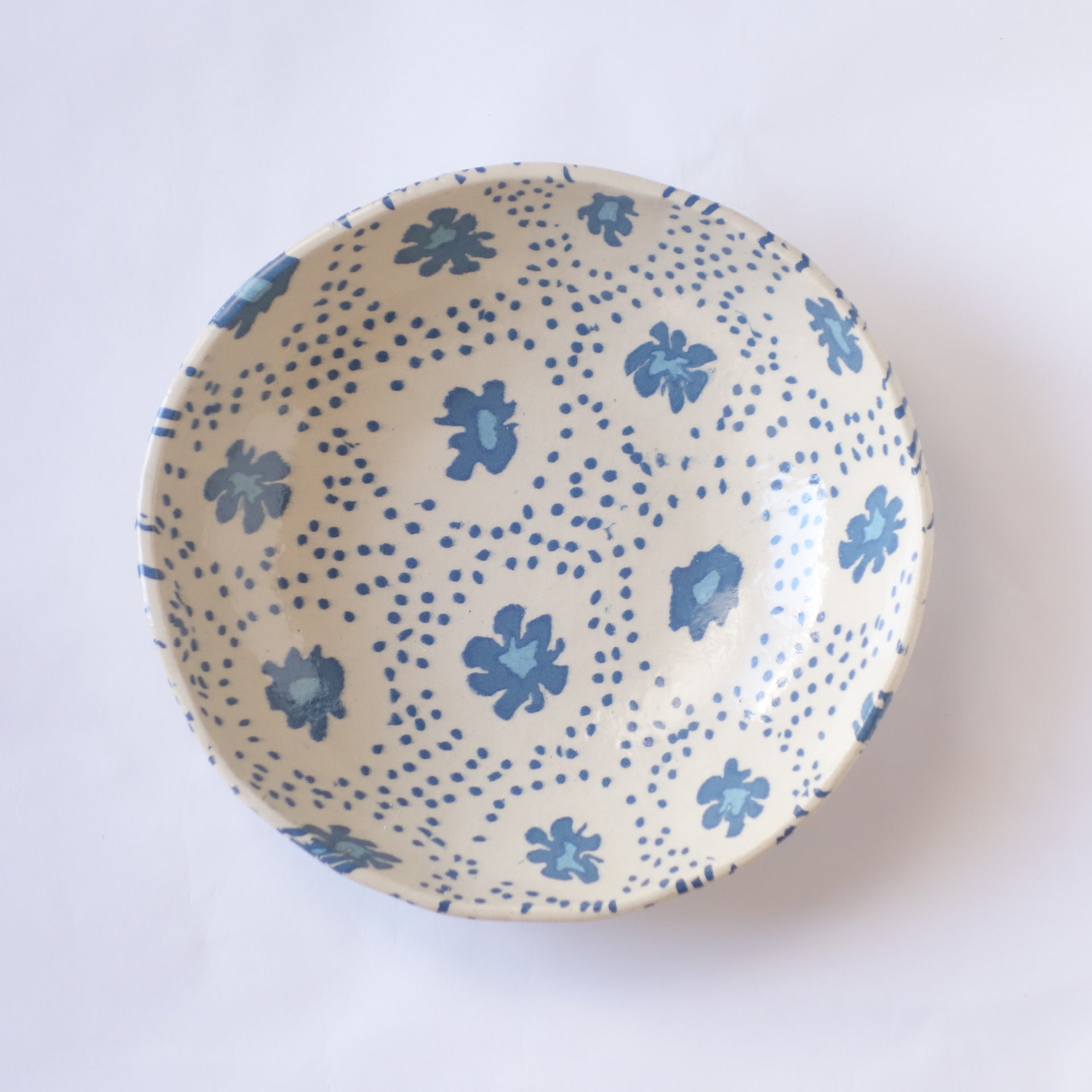Nerikomi Nostalgic Blue Flower Fabric Pattern Bowl